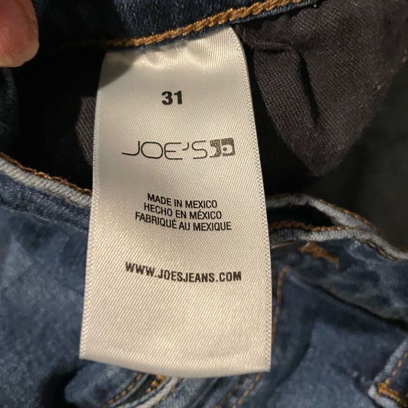 EUC Women’s Joe’s Jeans straight leg jeans Sz 31 Great jeans I ❤️ now too big - Picture 4 of 5